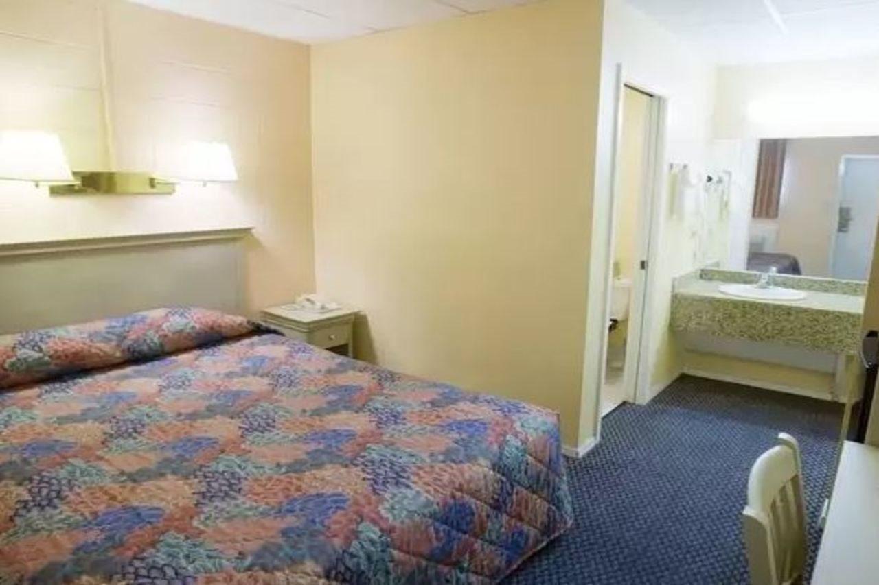 Americas Best Value Inn San Antonio/Lackland Afb Exterior foto